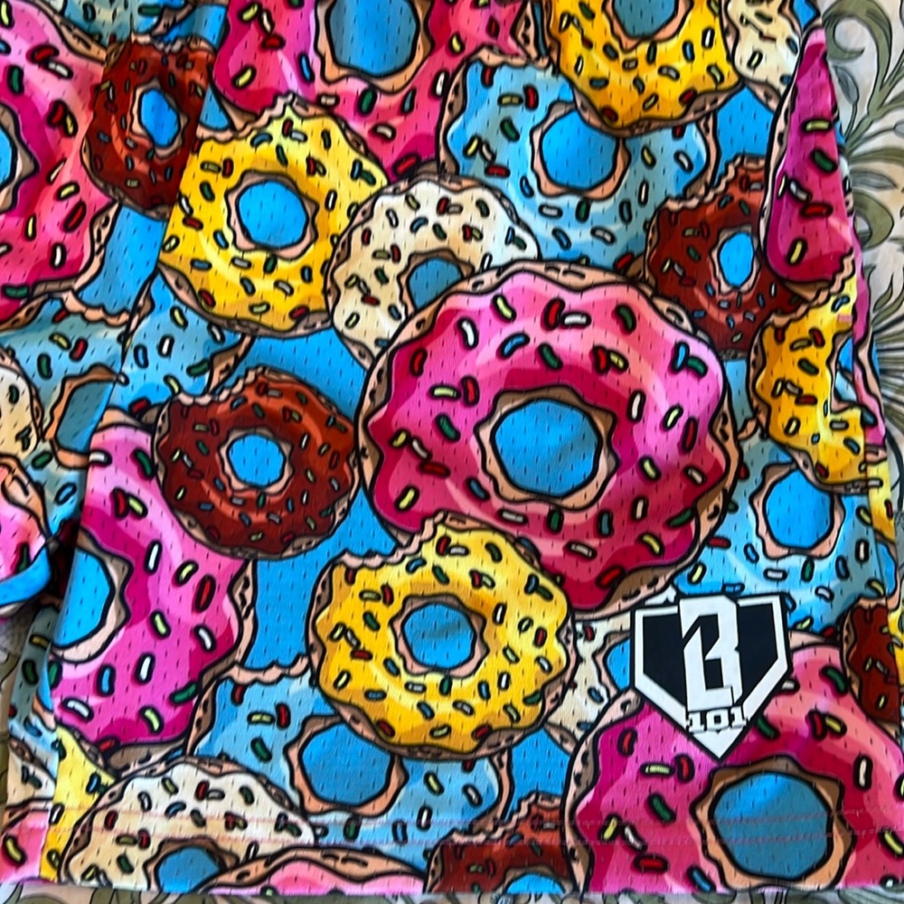 Baseball lifestyle 101 boys donut shorts, youth large